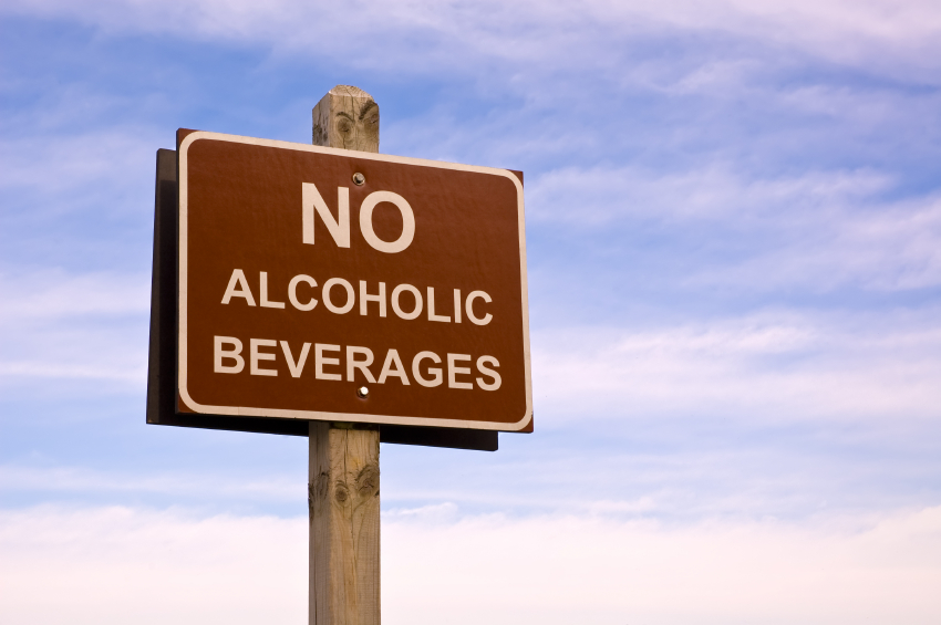 "No alcoholic beverages" sign, commonly seen in the public areas.